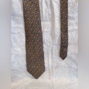 Dior Men's Tie with Geometric Design VINTAGE